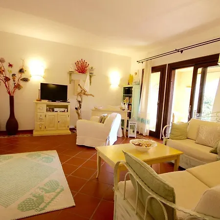 Cala Del Faro Ferienhaus